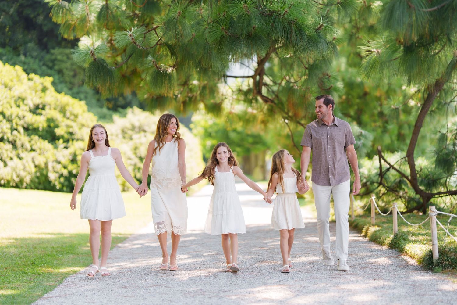 Family photographer in Bellagio, Varenna and Lake Como