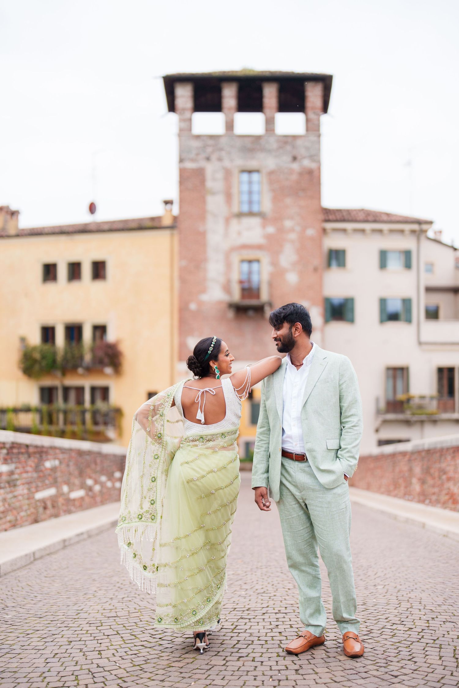 couple photoshoot ponte pietra verona italy romantic destination photography verona
