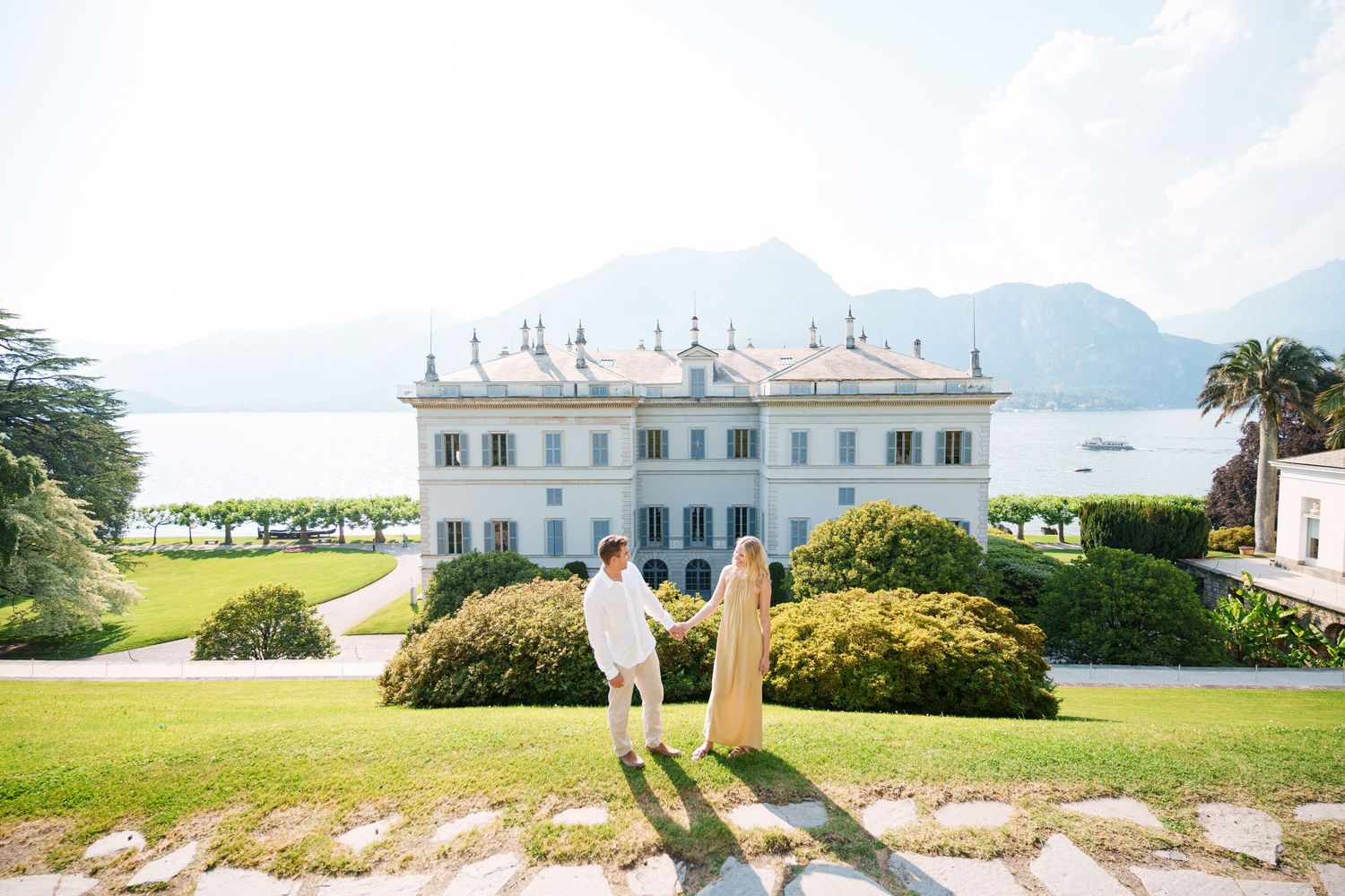 villa-melzi-couple-photographer-lake-como