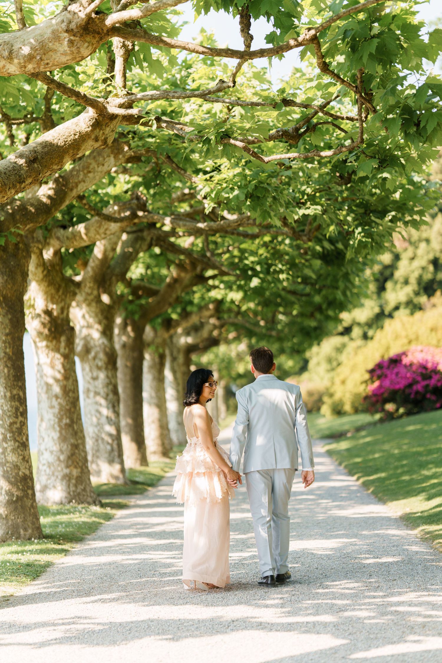 elegant couple photography bellagio italy lake view