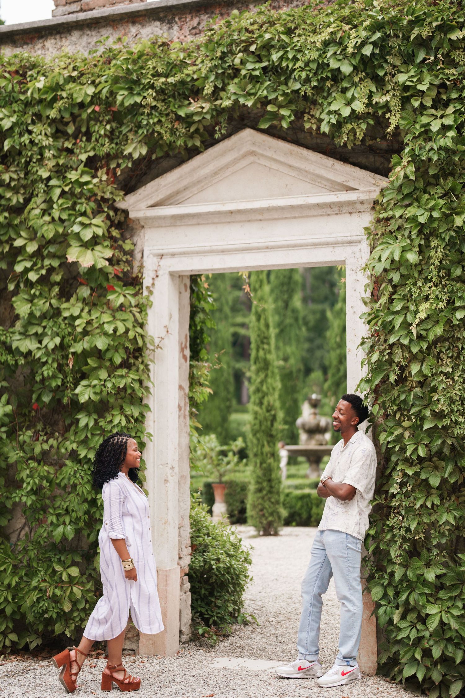 Happy engaged couple at Giardino Giusti Verona photographed by wedding photographer Italy Verona