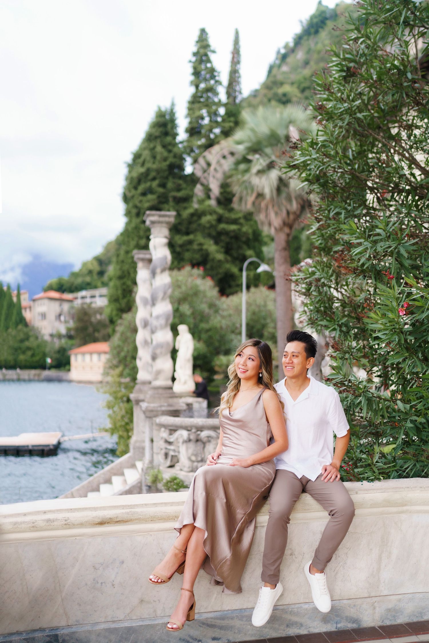 villa monastero proposal and couples photographer