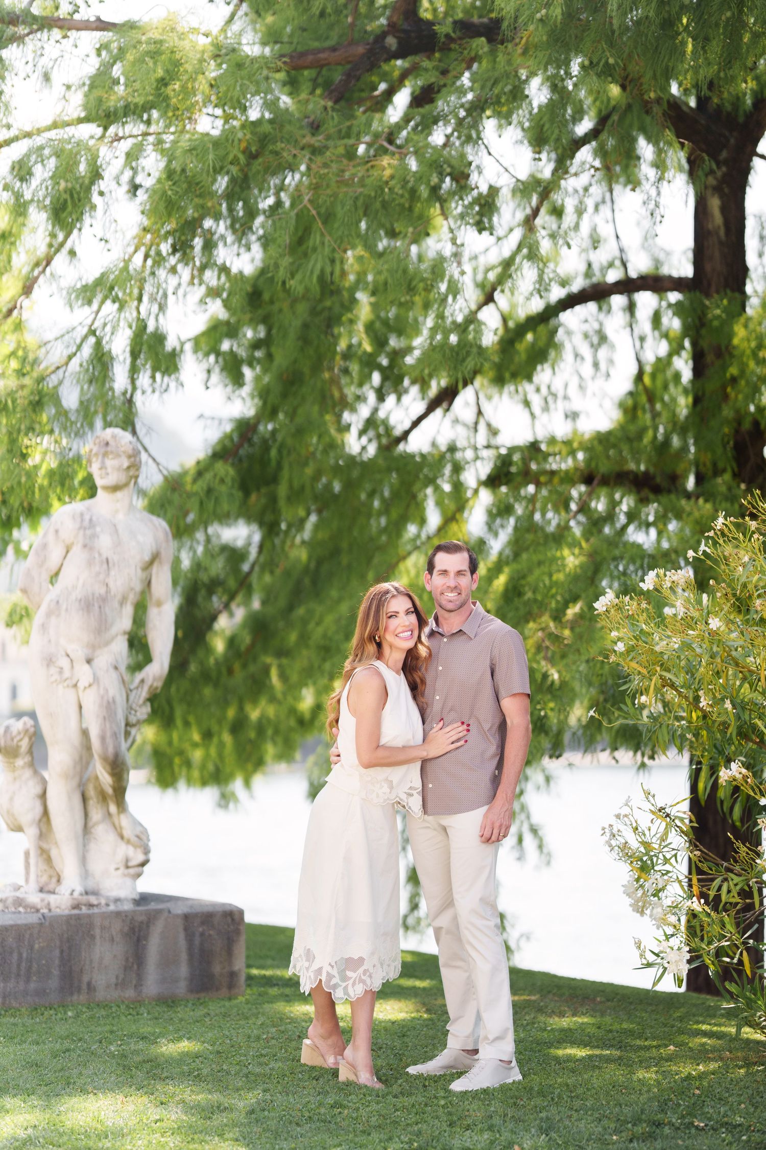 Professional Lake Como family photographer in Bellagio