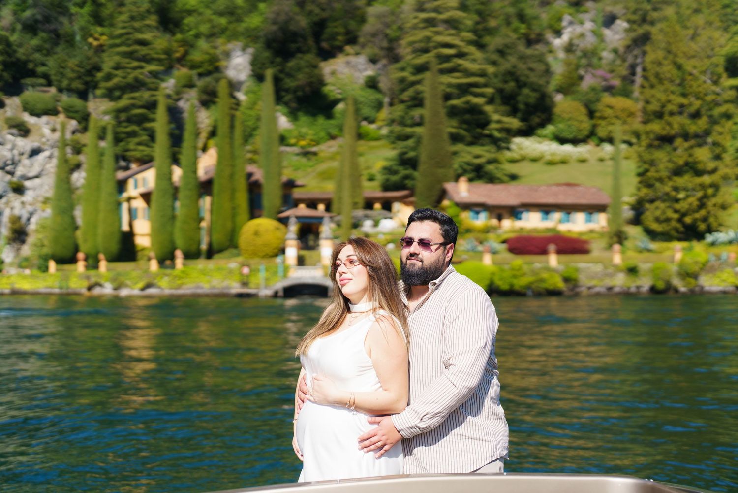 pregnancy photoshoot Lake Como Bellagio light airy style