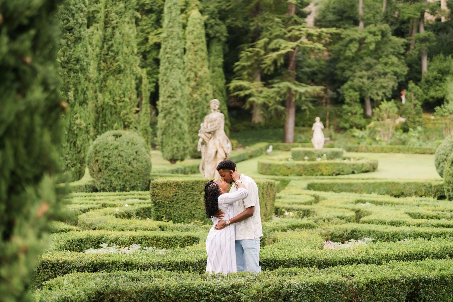 Proposal engagement and wedding photographer Italy Verona capturing natural emotional moments