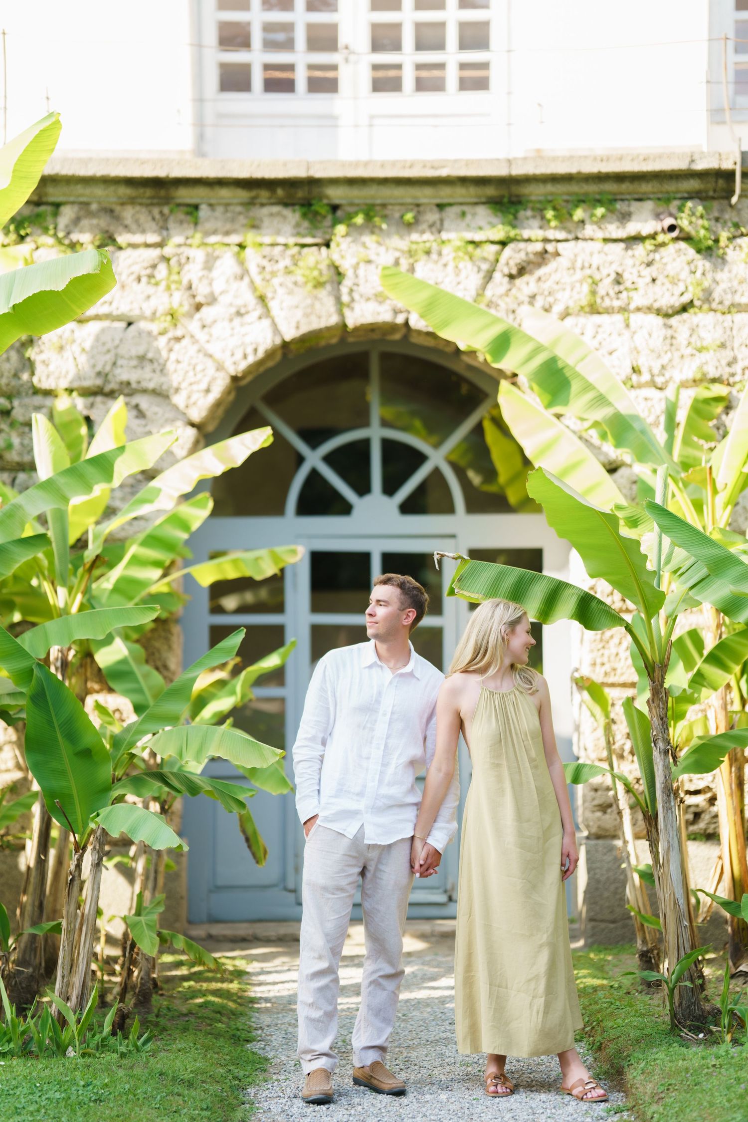 villa-melzi-bellagio-engagement-session-lake-como