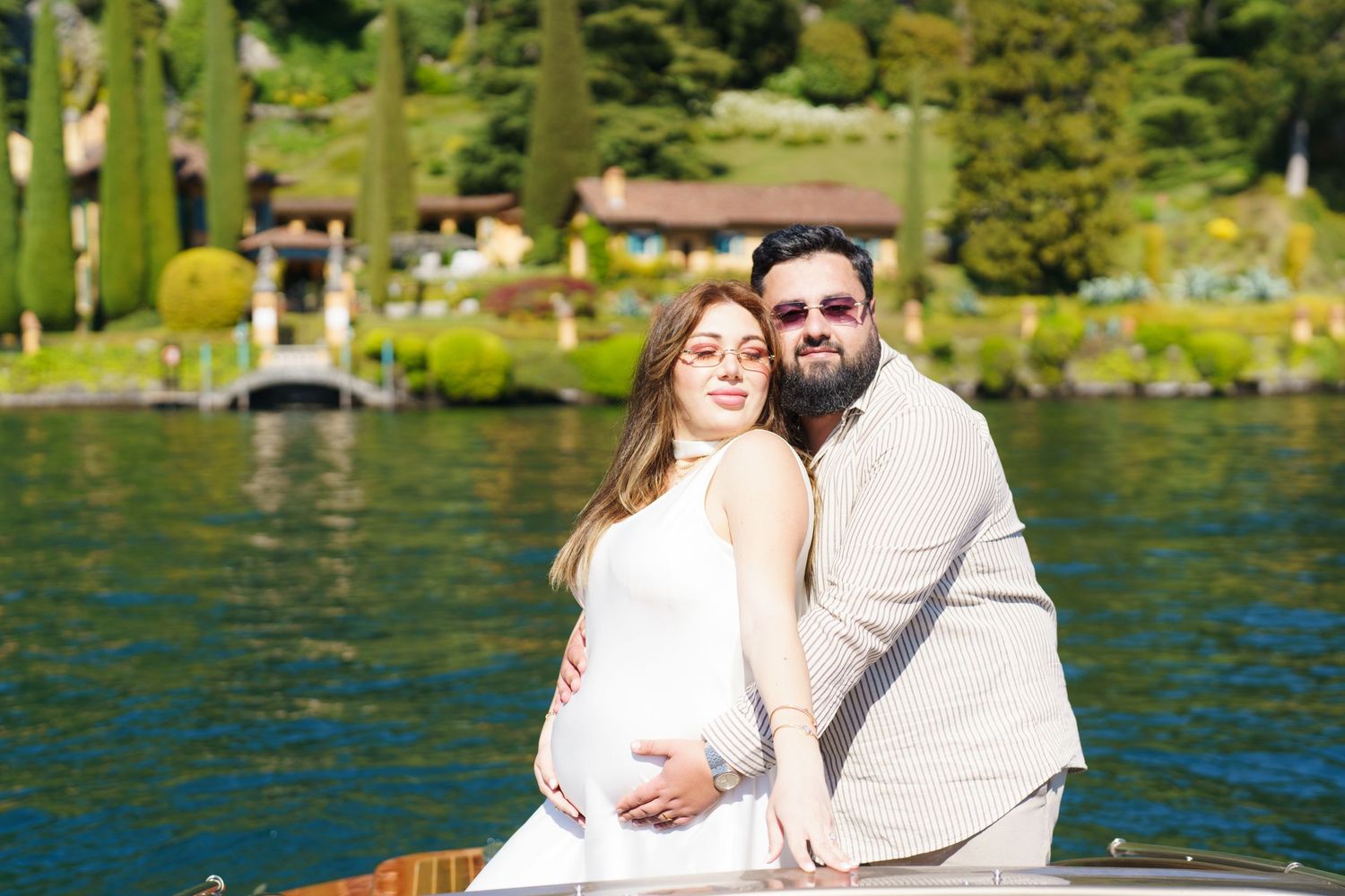 Lake Como photographer Bellagio maternity and couple photoshoot