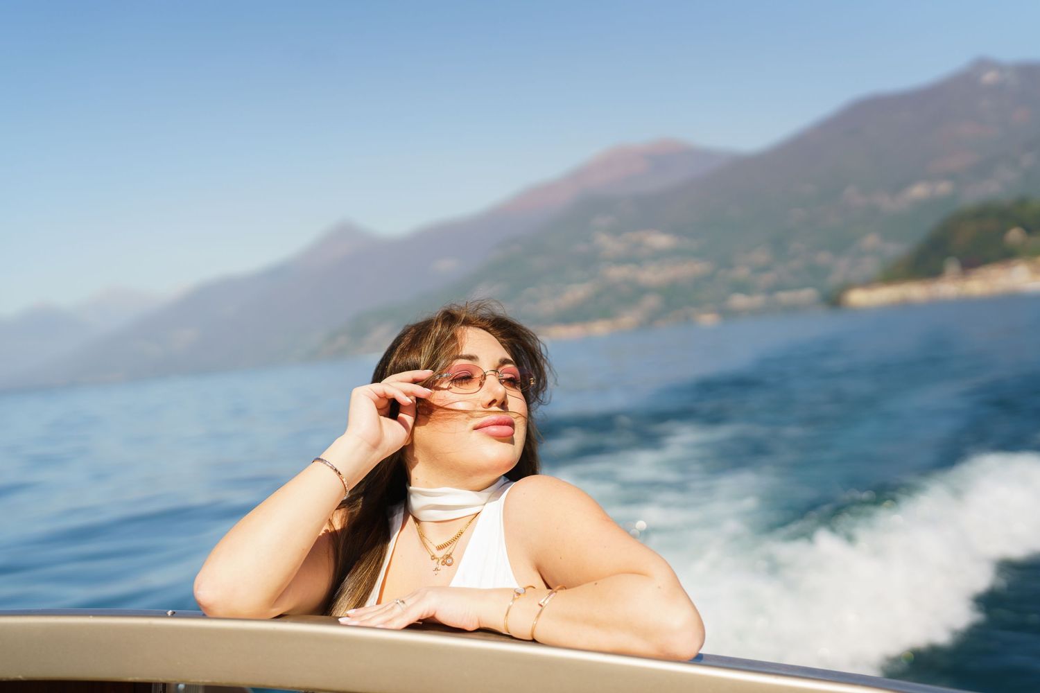 Lake Como photographer Bellagio maternity and couple photoshoot