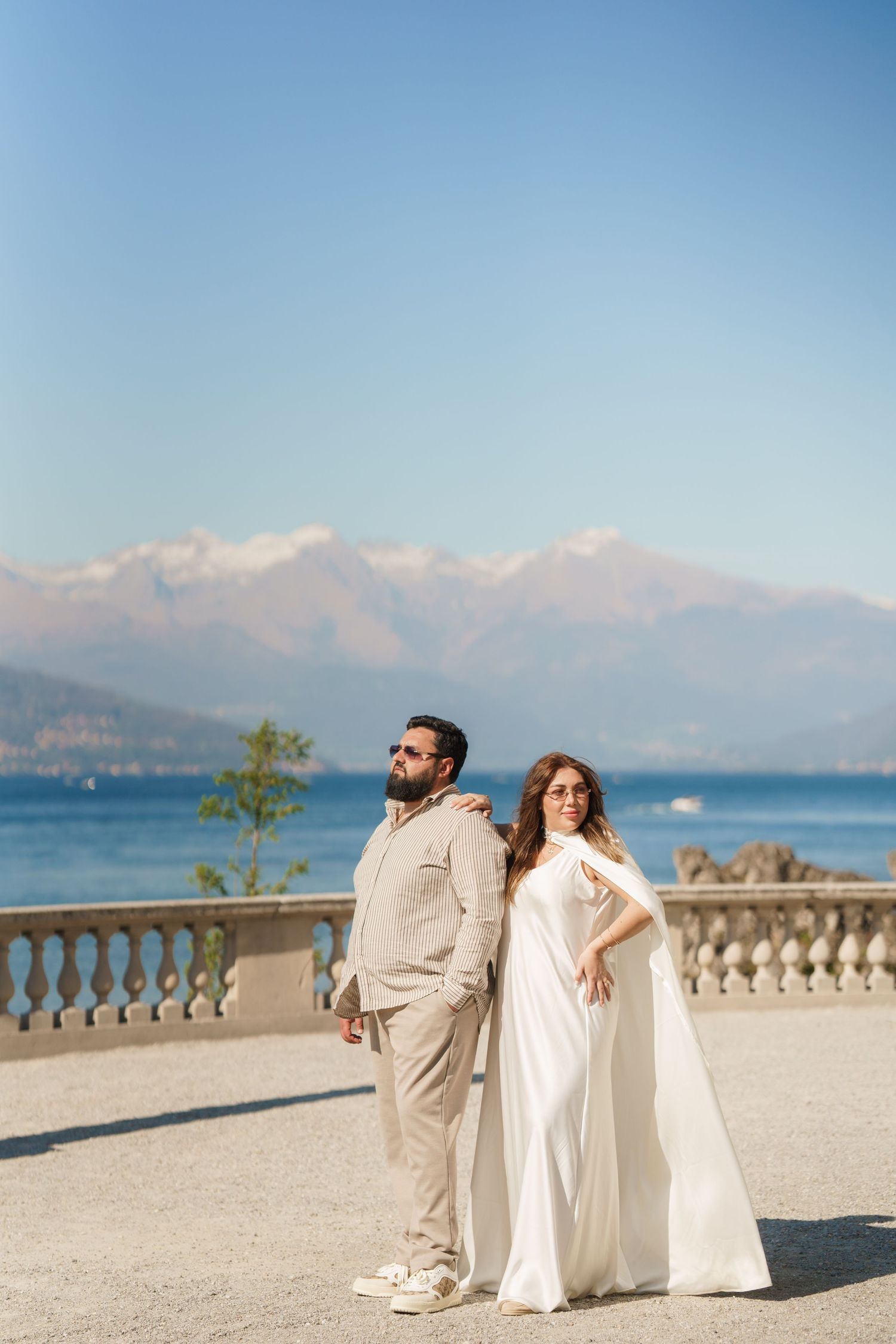 Bellagio photographer Villa Melzi maternity photoshoot Lake Como