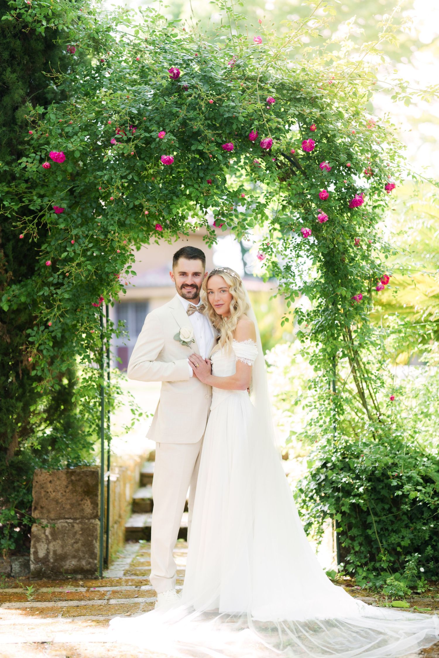 light and airy wedding photographer Italy