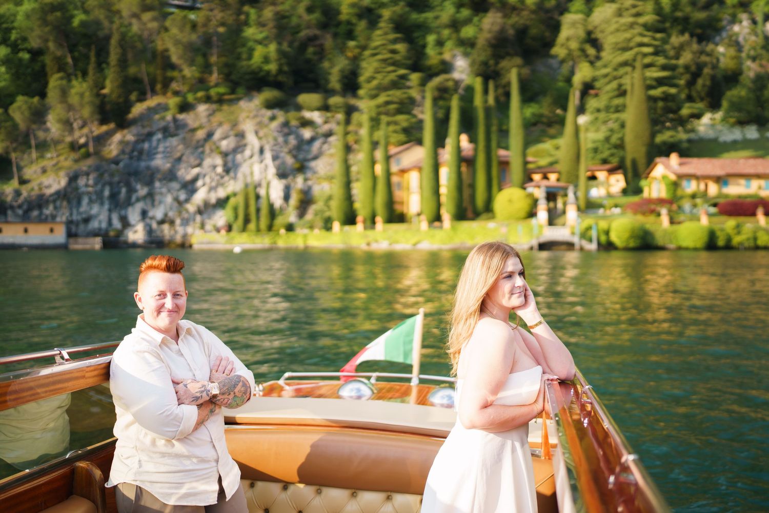lake como proposal varenna boat romantic couple