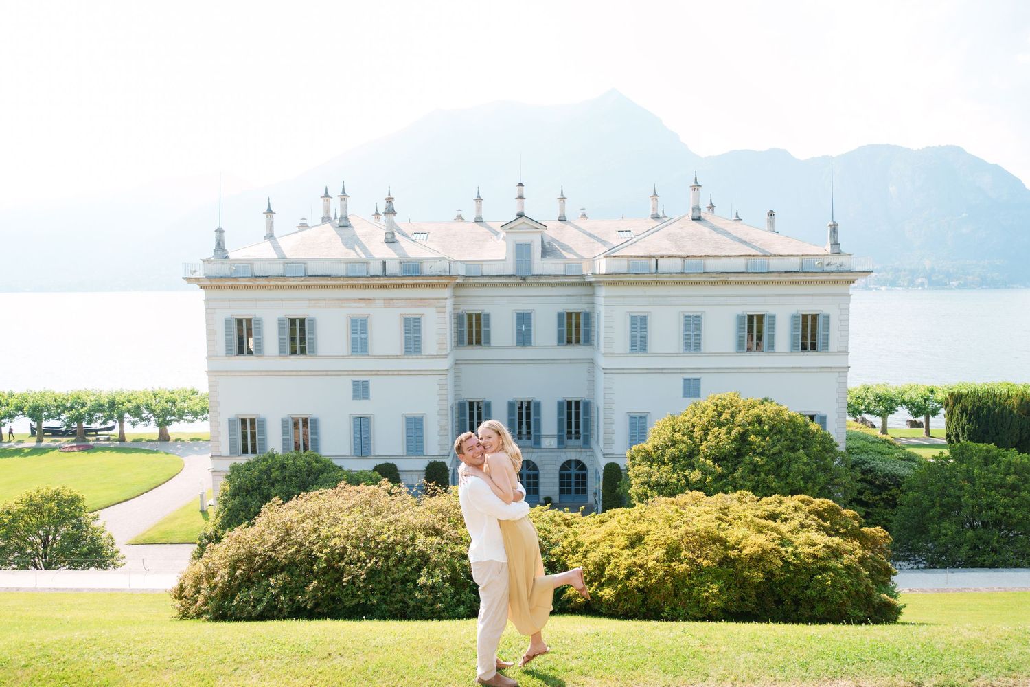 villa-melzi-couple-photographer-lake-como