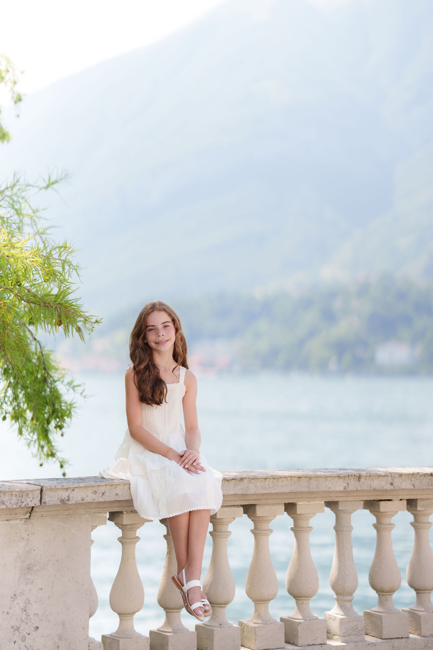 Family photography session at Villa Melzi on Lake Como