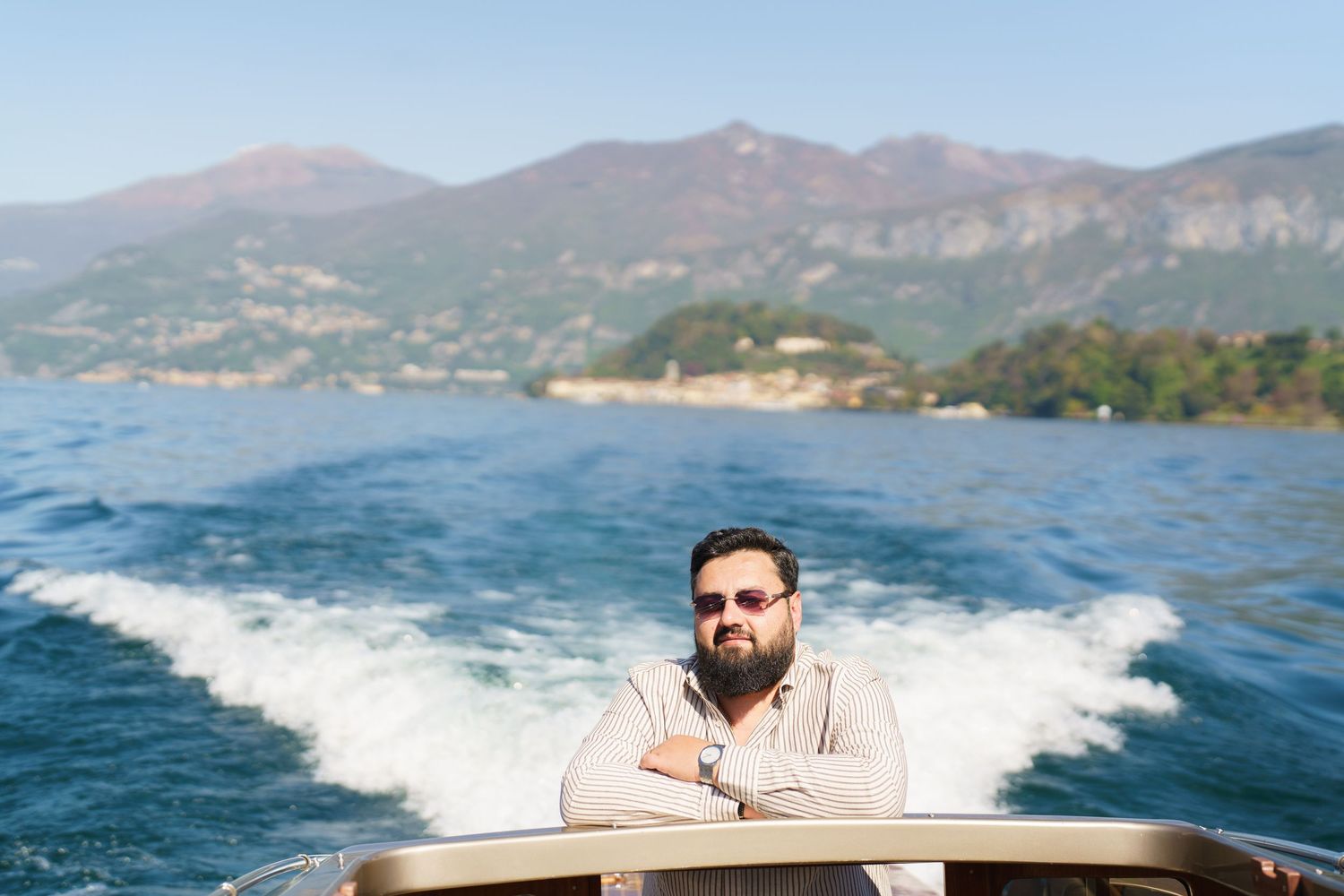 Lake Como photographer Bellagio maternity and couple photoshoot