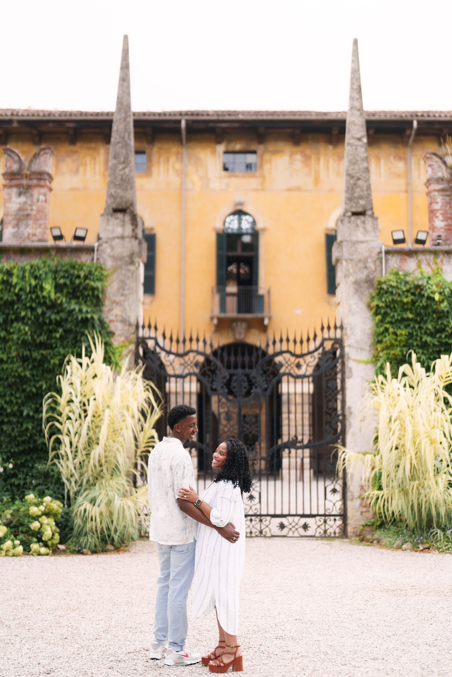 Happy engaged couple at Giardino Giusti Verona photographed by wedding photographer Italy Verona