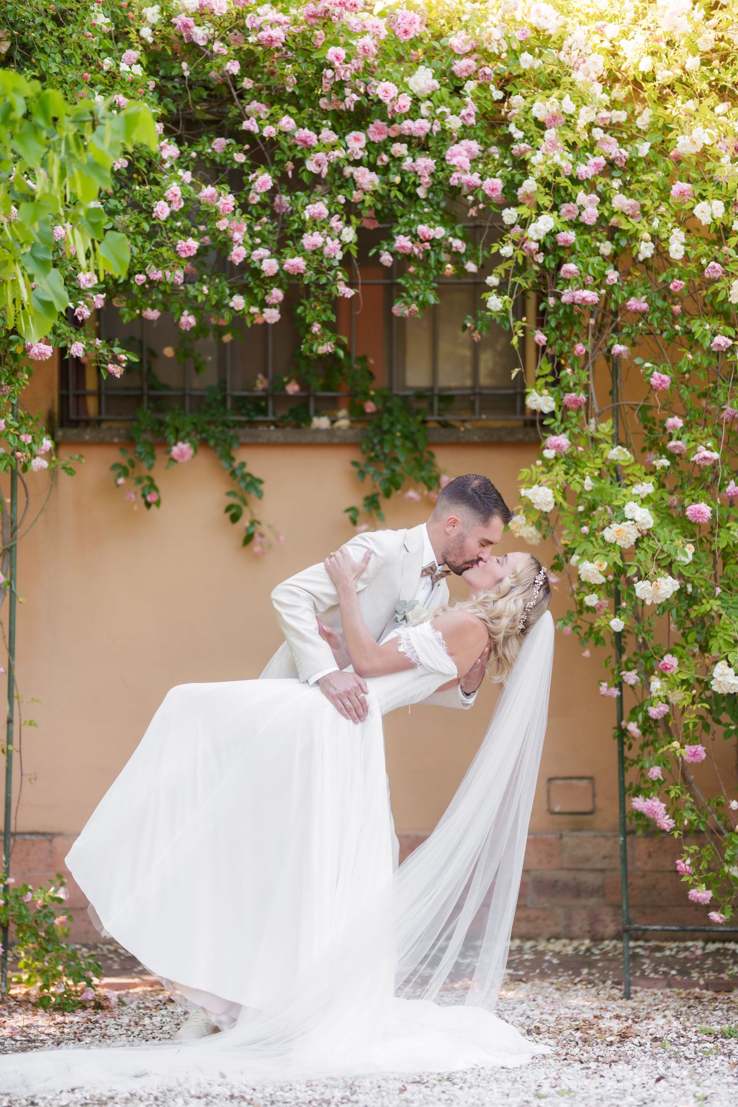 light and airy wedding photographer Italy