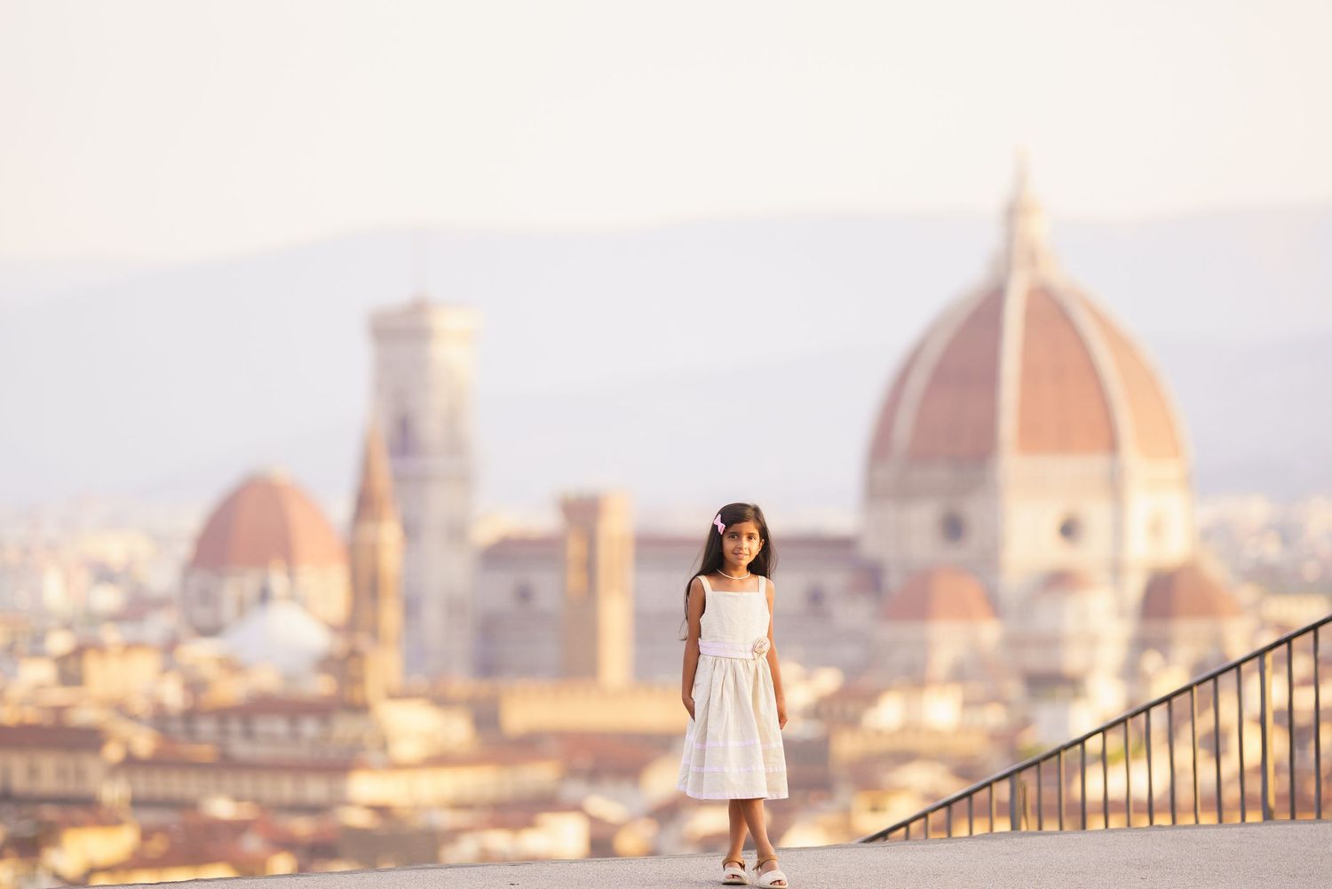 Florence family photographer at sunrise