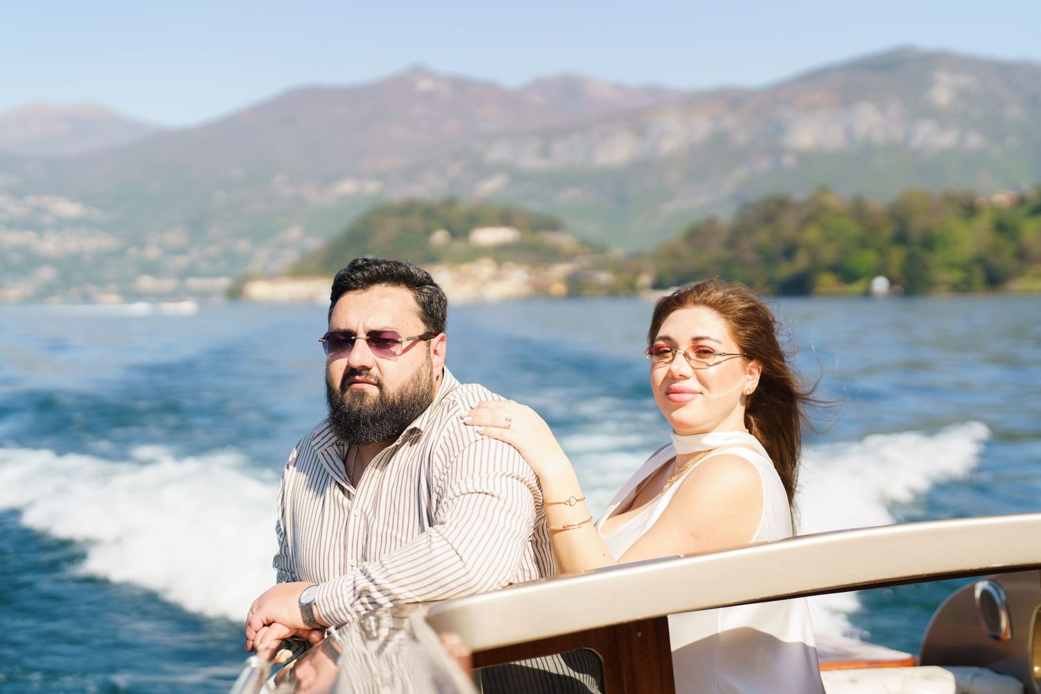 Lake Como photographer Bellagio maternity and couple photoshoot