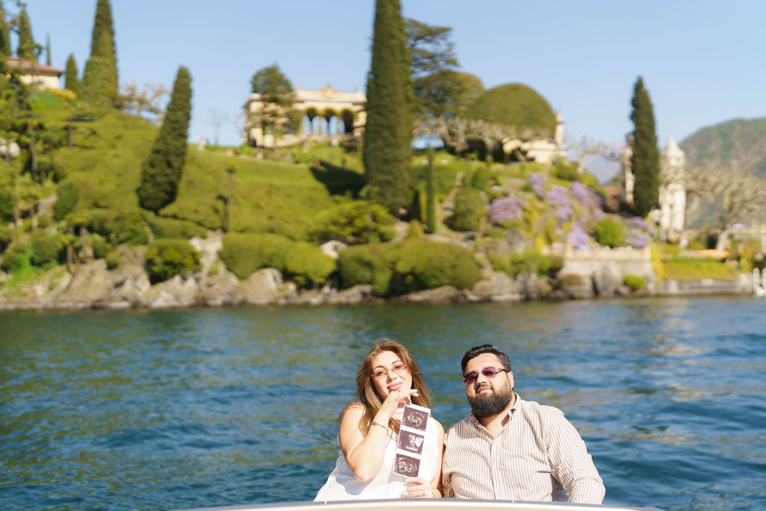 pregnancy photoshoot Lake Como Bellagio light airy style