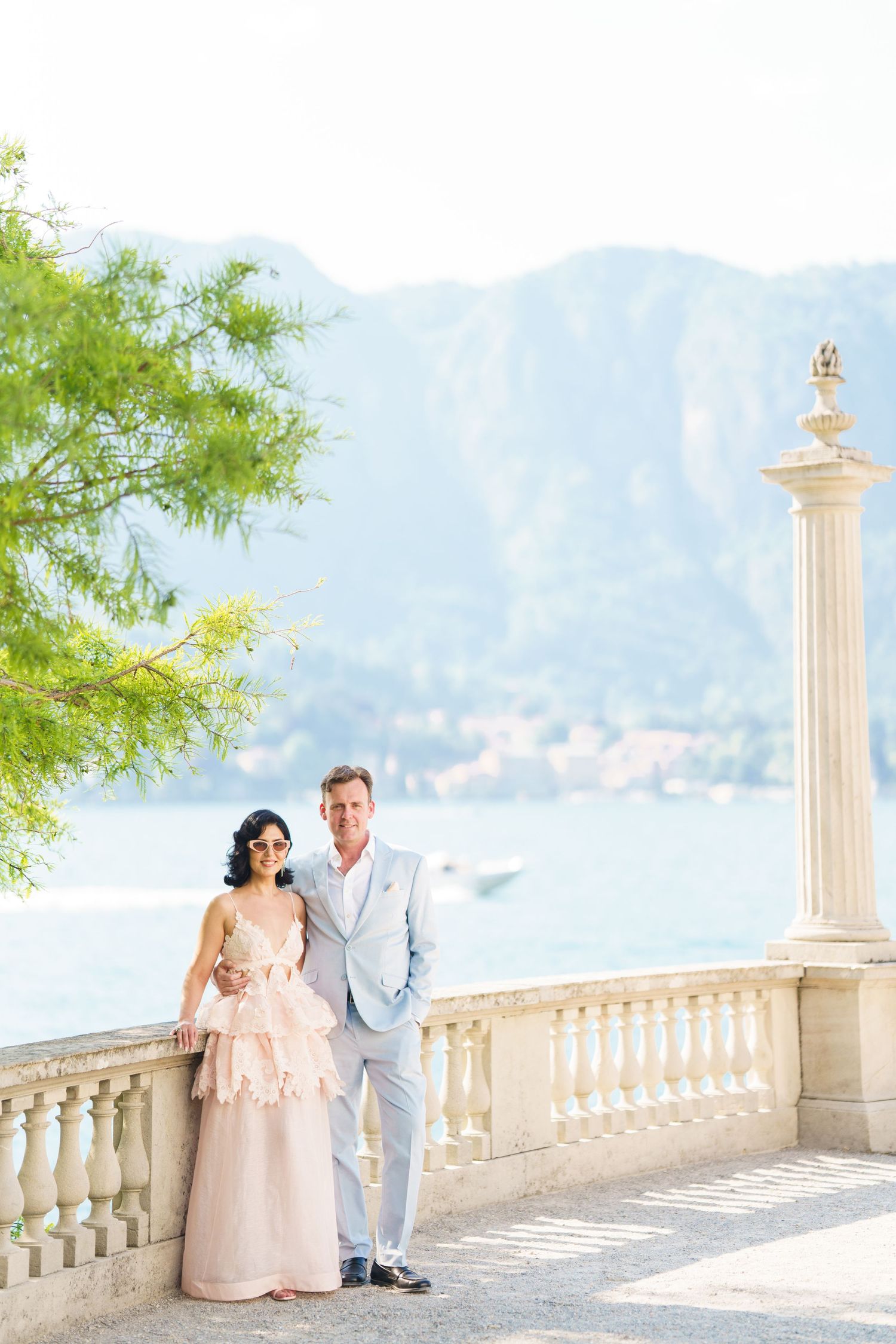 elegant couple photography bellagio italy lake view