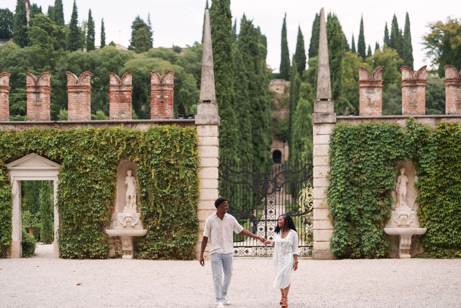 Happy engaged couple at Giardino Giusti Verona photographed by wedding photographer Italy Verona