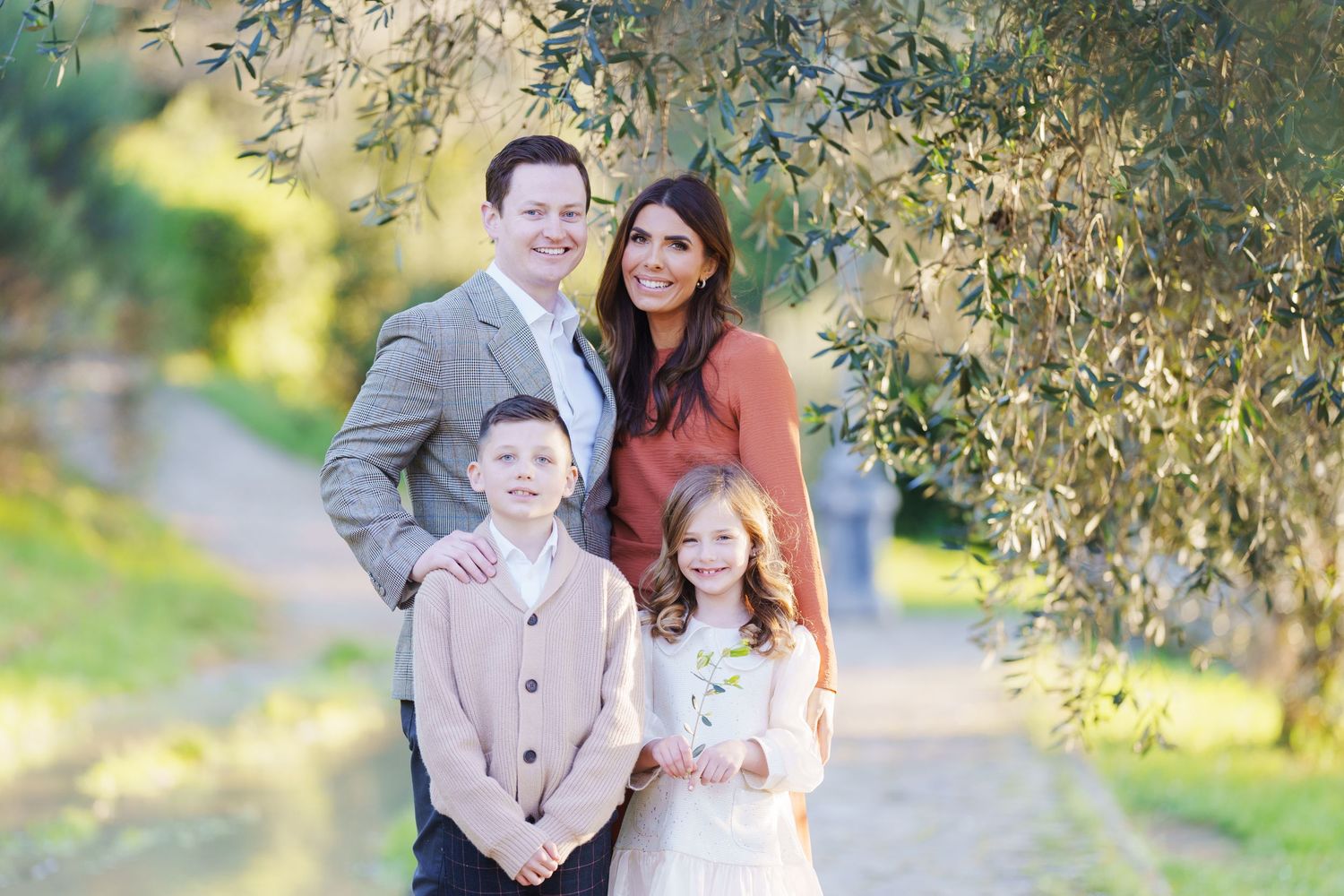 tuscany family photographer natural light