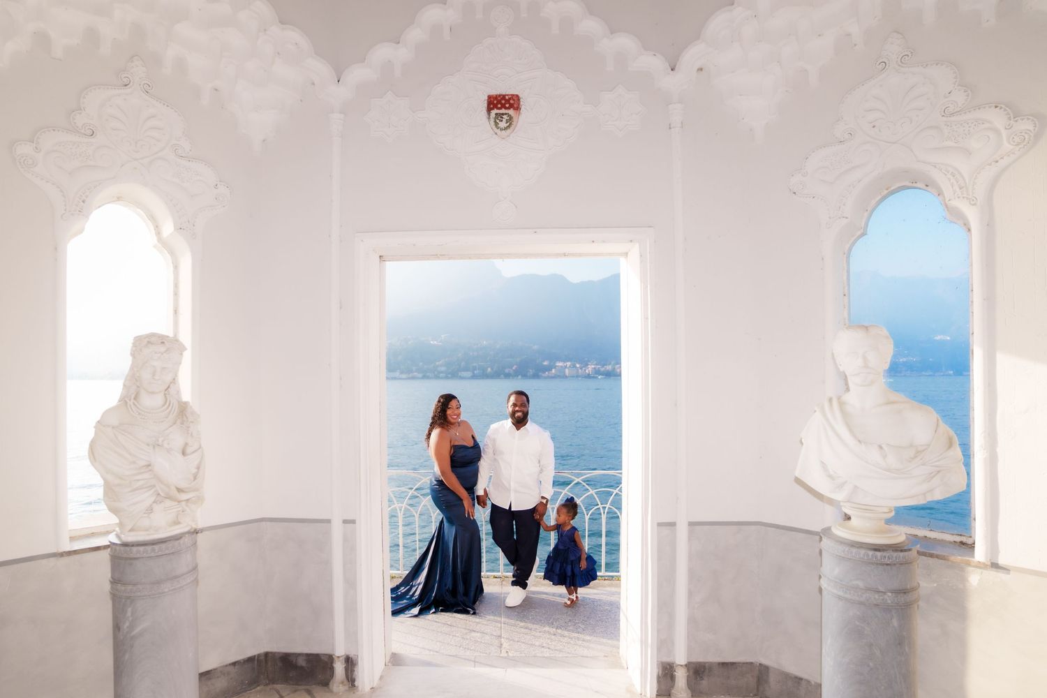 family photographer lake como bellagio