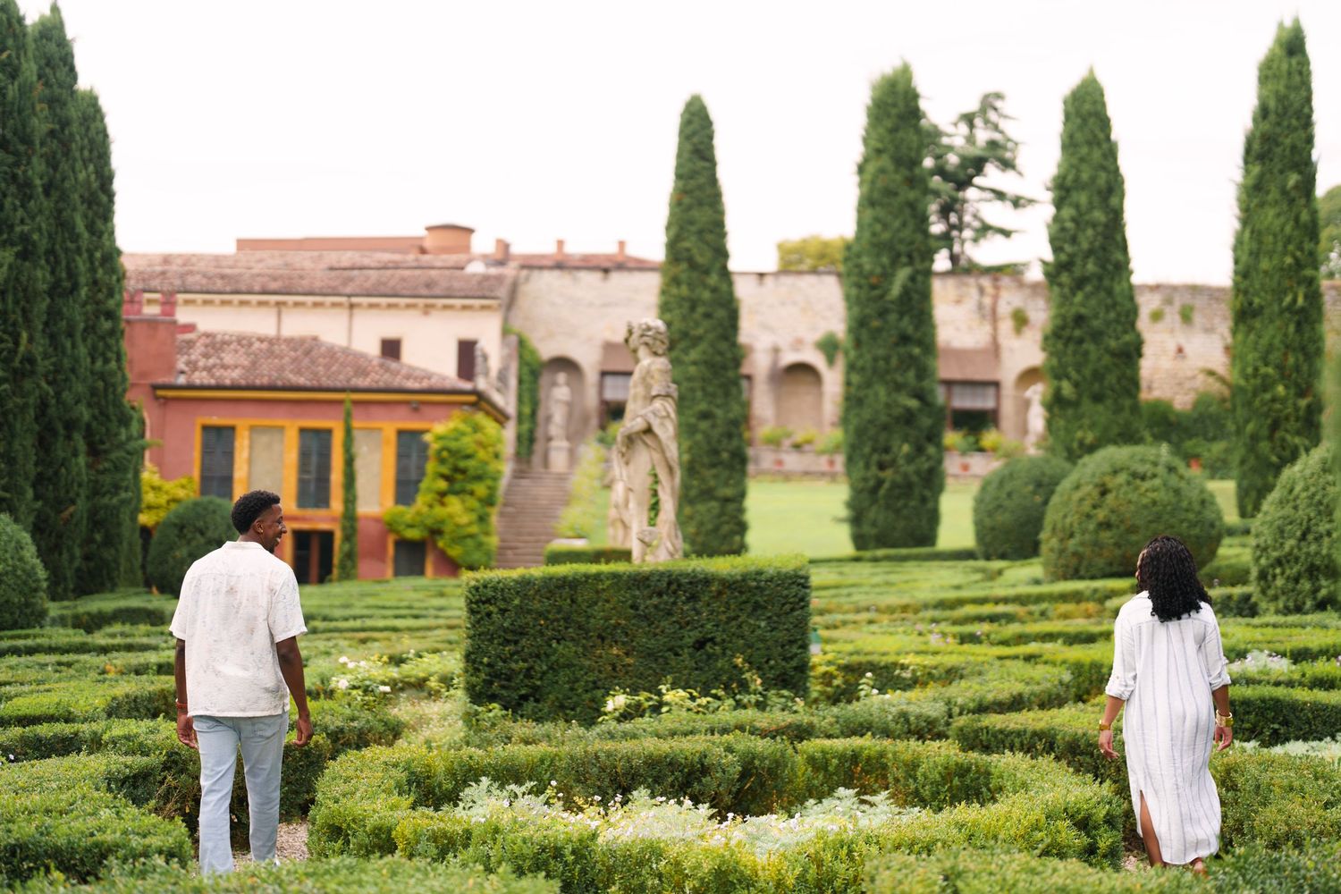 Proposal engagement and wedding photographer Italy Verona capturing natural emotional moments