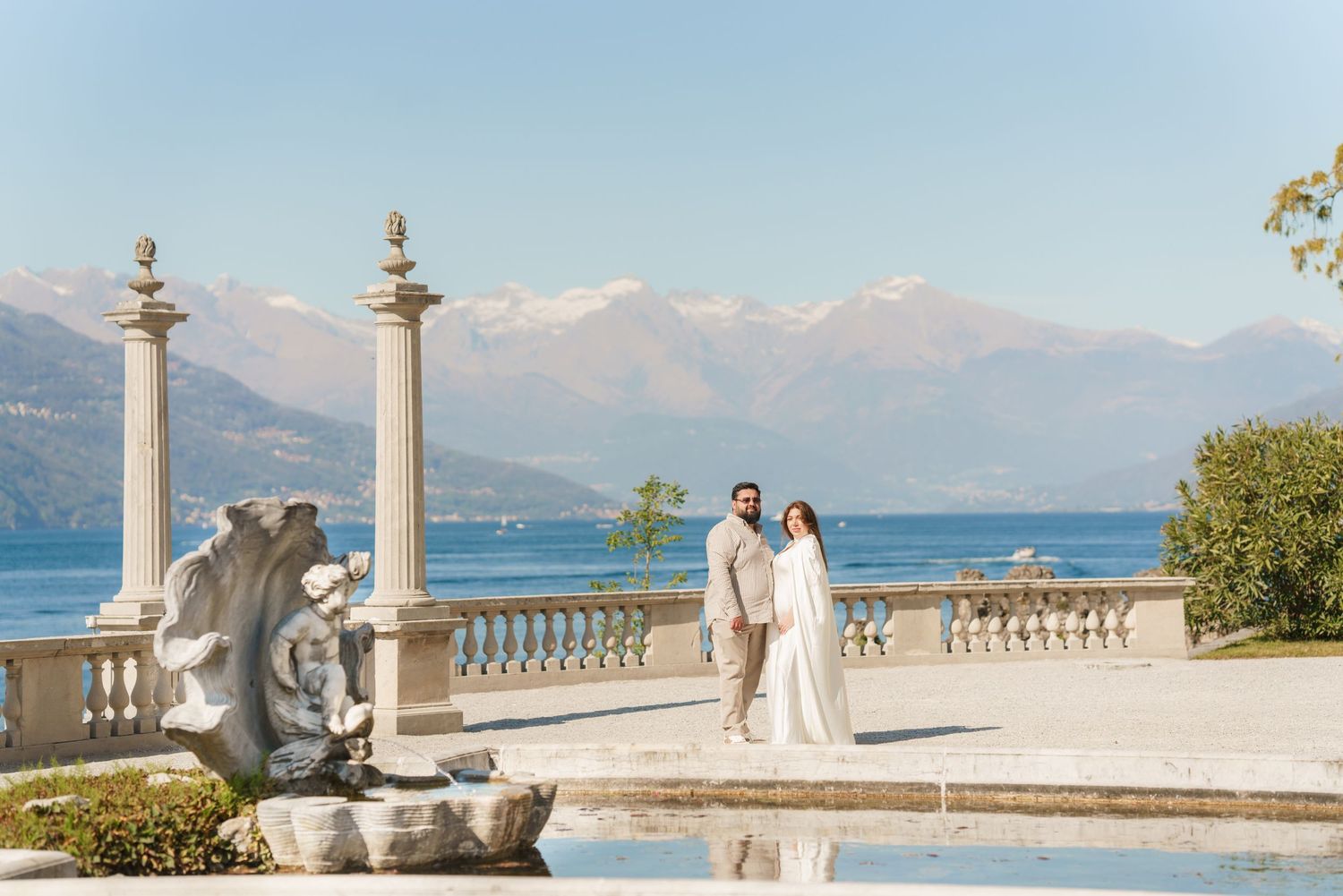 Bellagio photographer Villa Melzi maternity photoshoot Lake Como