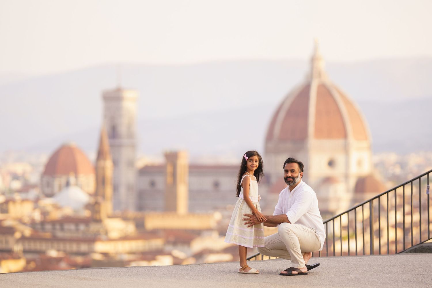 Florence family photographer at sunrise