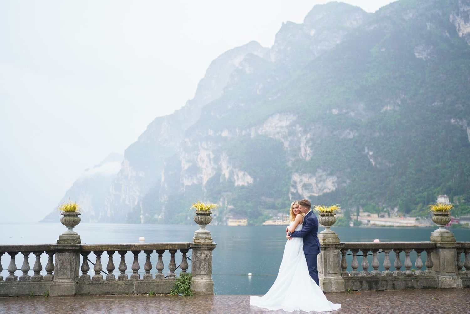 wedding photographer garda lake  riva del garda
