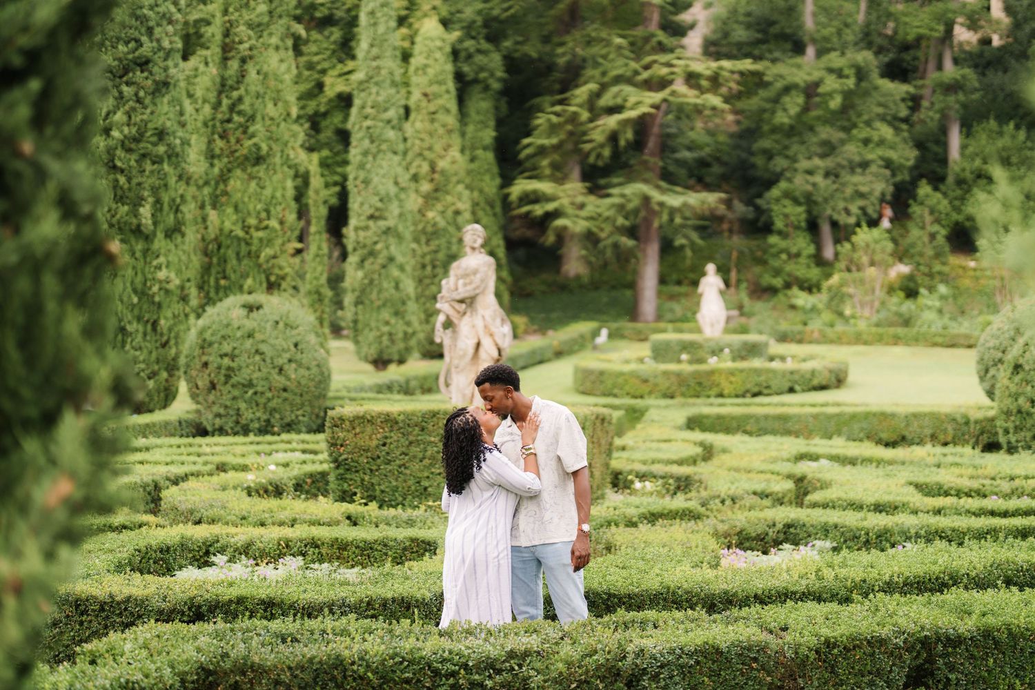 Proposal engagement and wedding photographer Italy Verona capturing natural emotional moments