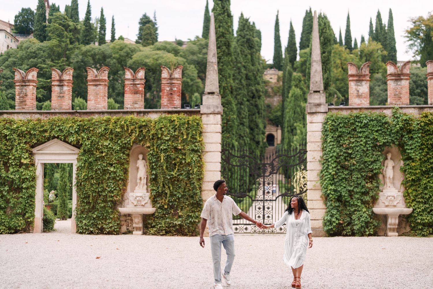 Happy engaged couple at Giardino Giusti Verona photographed by wedding photographer Italy Verona