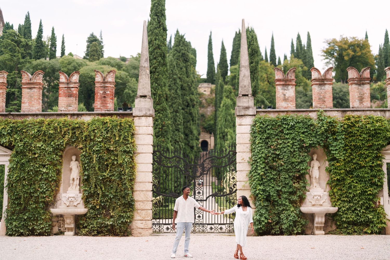 Happy engaged couple at Giardino Giusti Verona photographed by wedding photographer Italy Verona