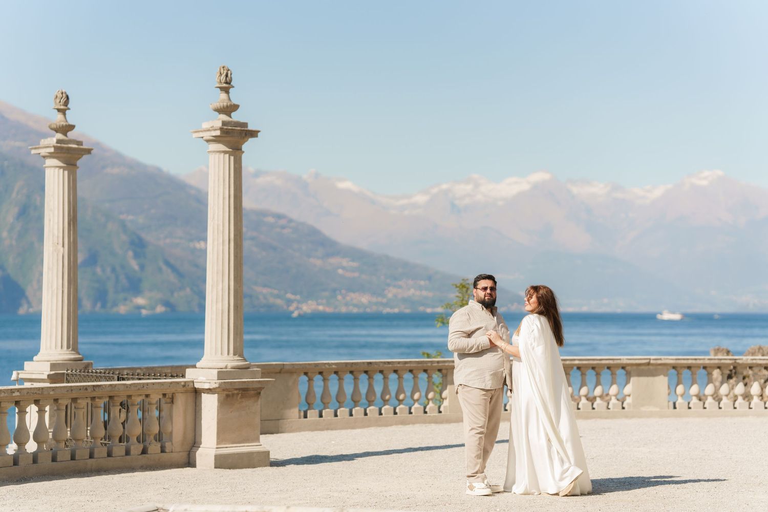 Bellagio photographer Villa Melzi maternity photoshoot Lake Como