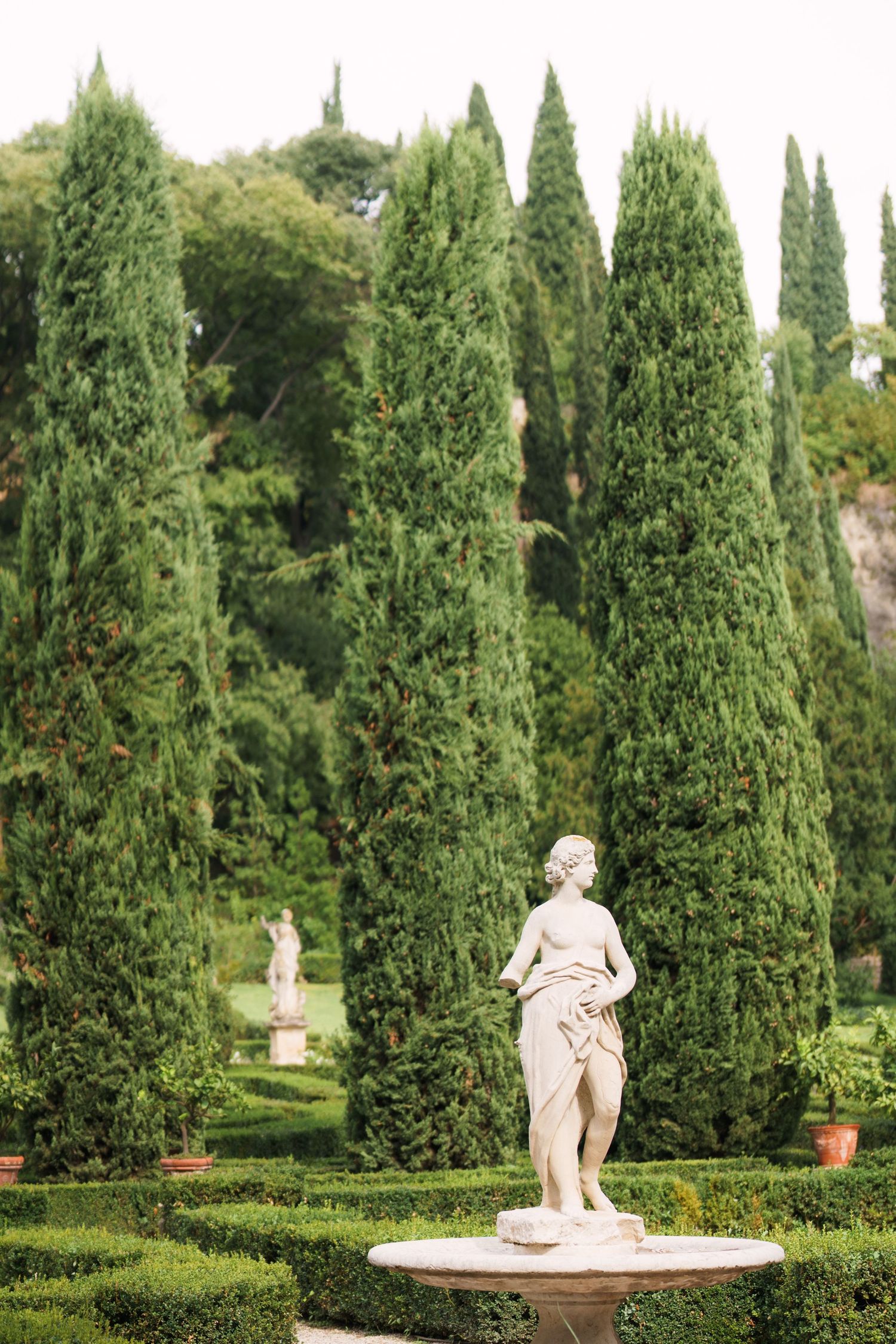 Surprise engagement proposal in Verona captured in cinematic and elegant photography style