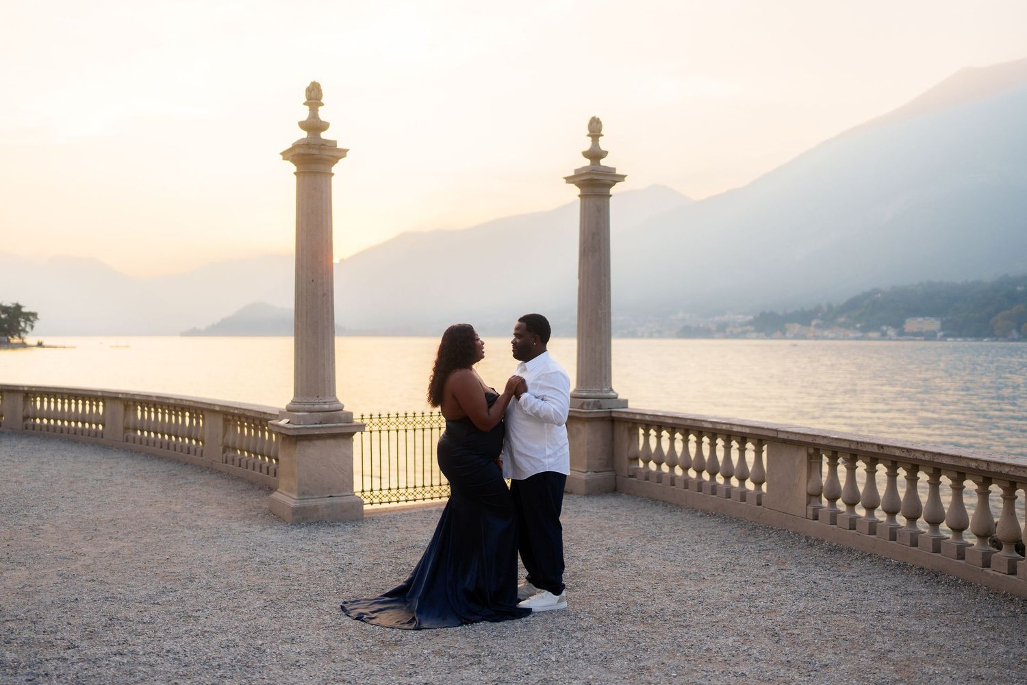 family photos lake como italy