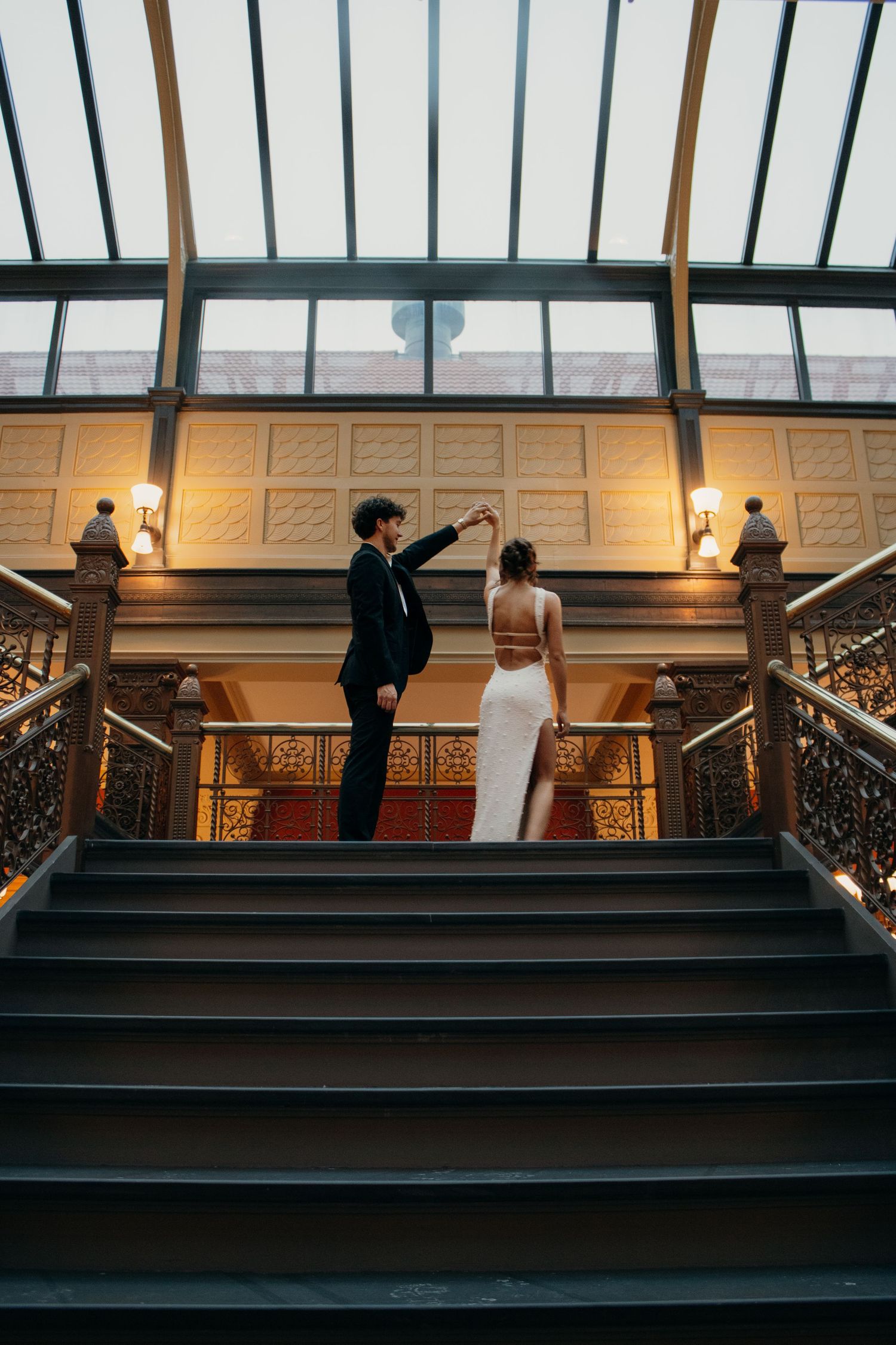 Engagement couple wedding photos/photographer