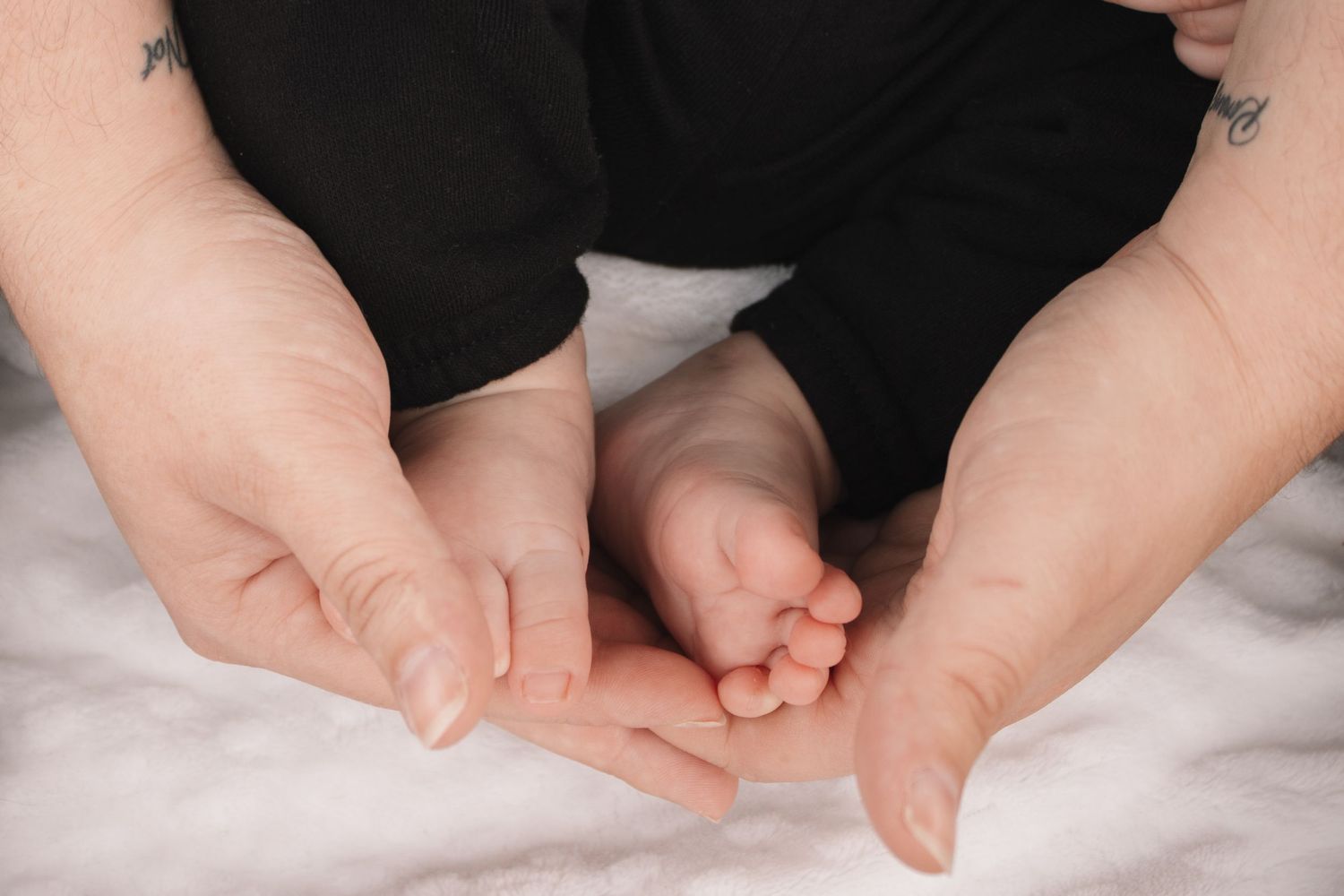 newborn photos newborn photography details milestone photography