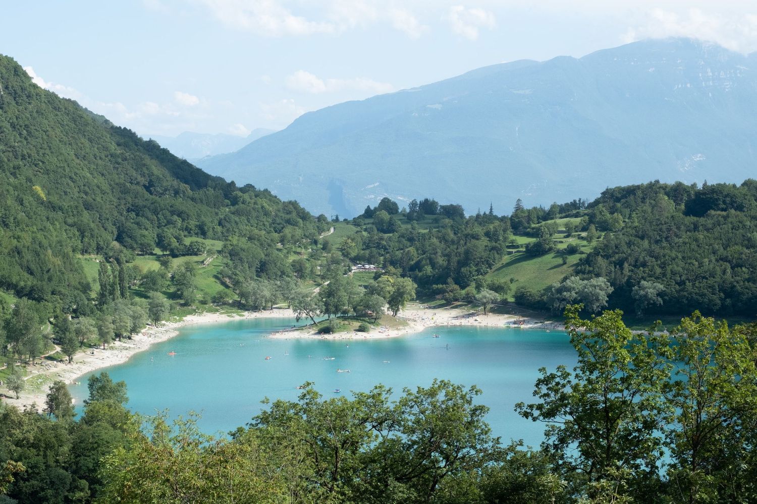 Lac Tonno en Italie par Jérémie Botte.