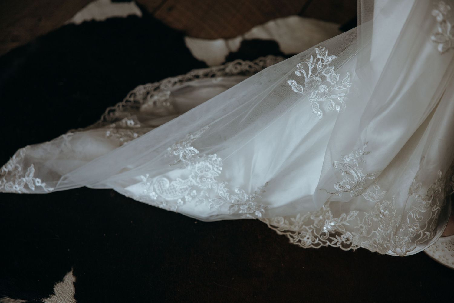Detail Image of wedding dress