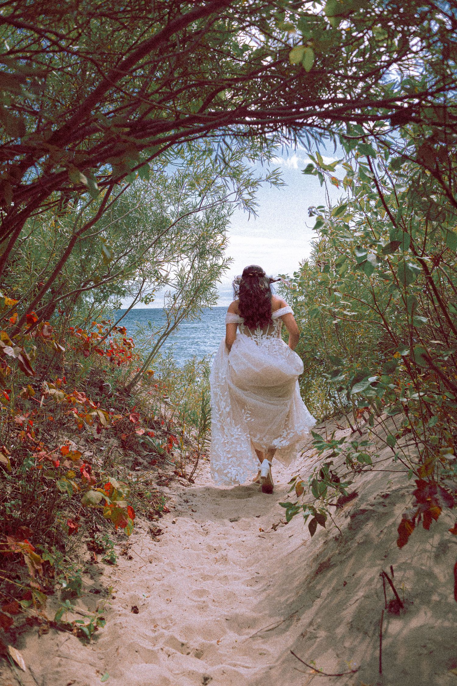 bride and groom first look on Toronto Island