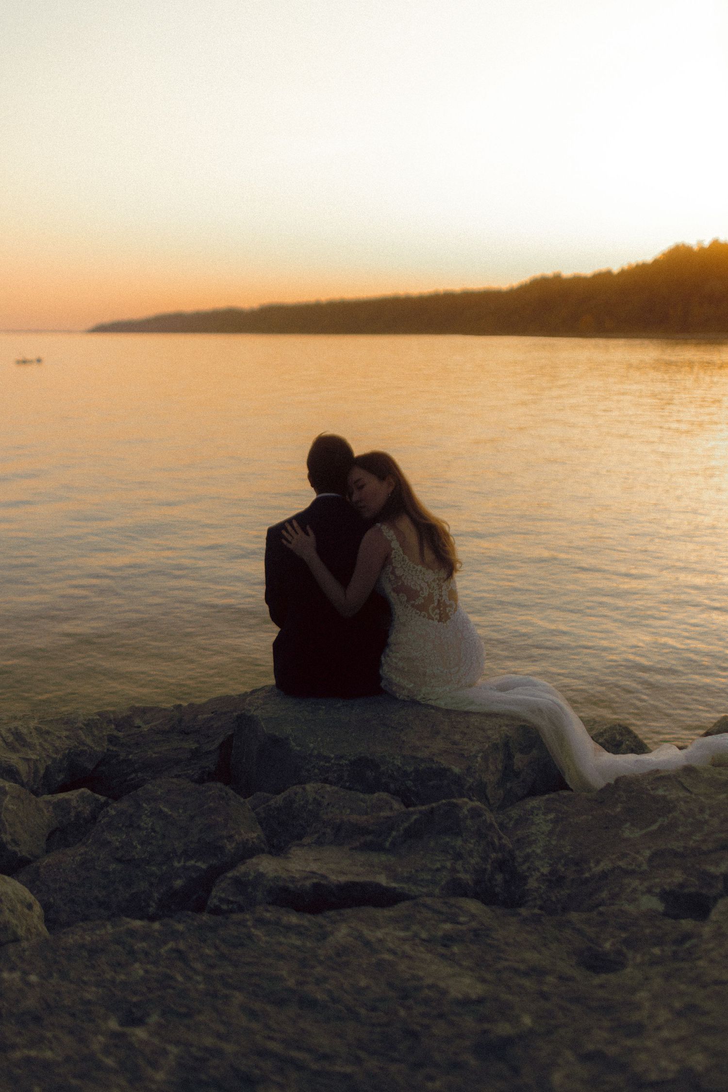 Asian couple wedding shoot at Kensington Market and Scarborough Bluffs with emotional sunset vow reading, candid, romantic, Toronto-based