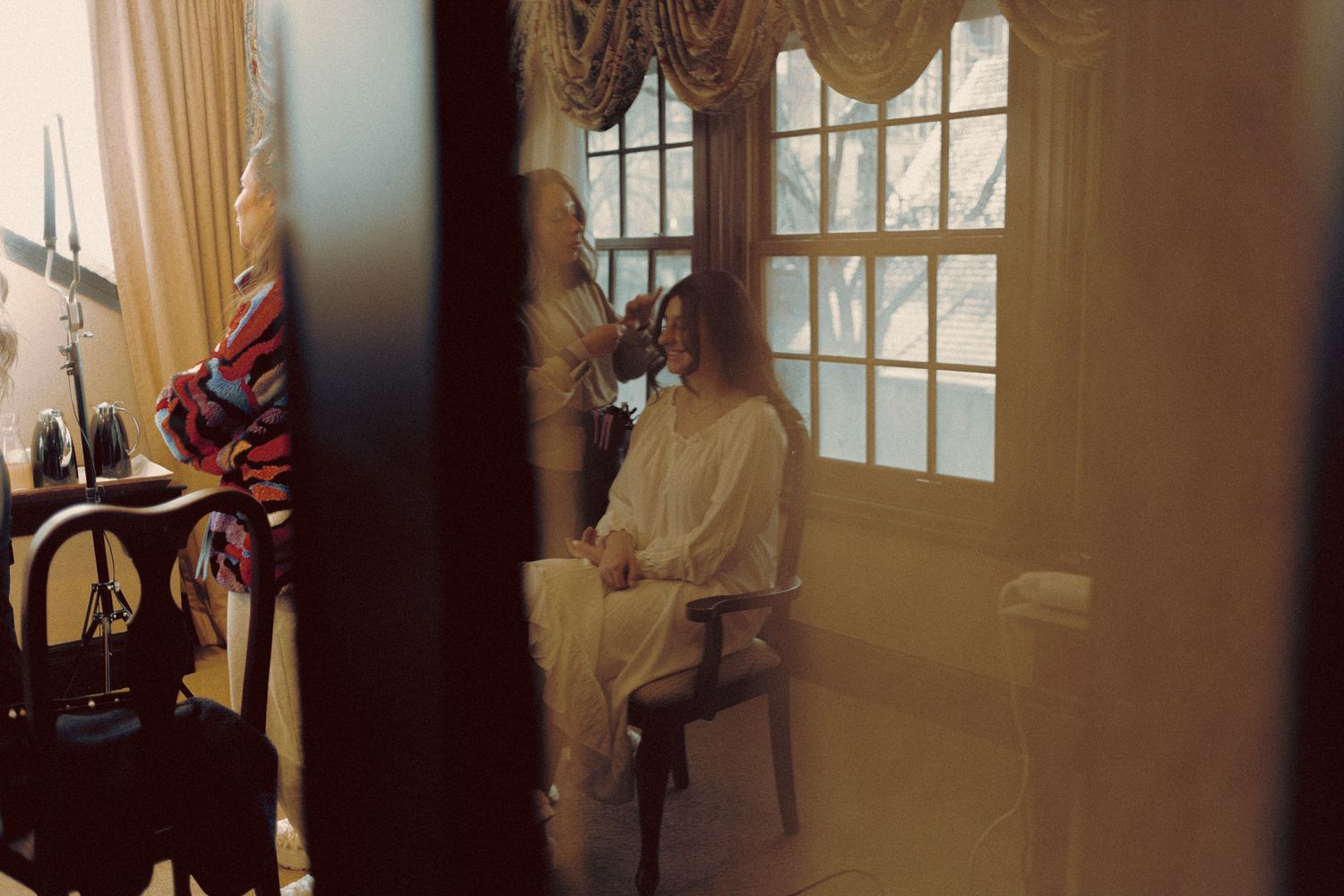 bride getting ready at Old Mill Hotel Toronto