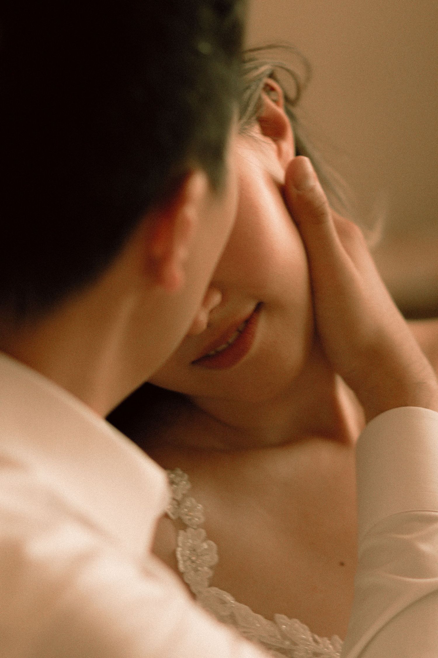 Asian couple wedding shoot at Kensington Market and Scarborough Bluffs with emotional sunset vow reading, candid, romantic, Toronto-based