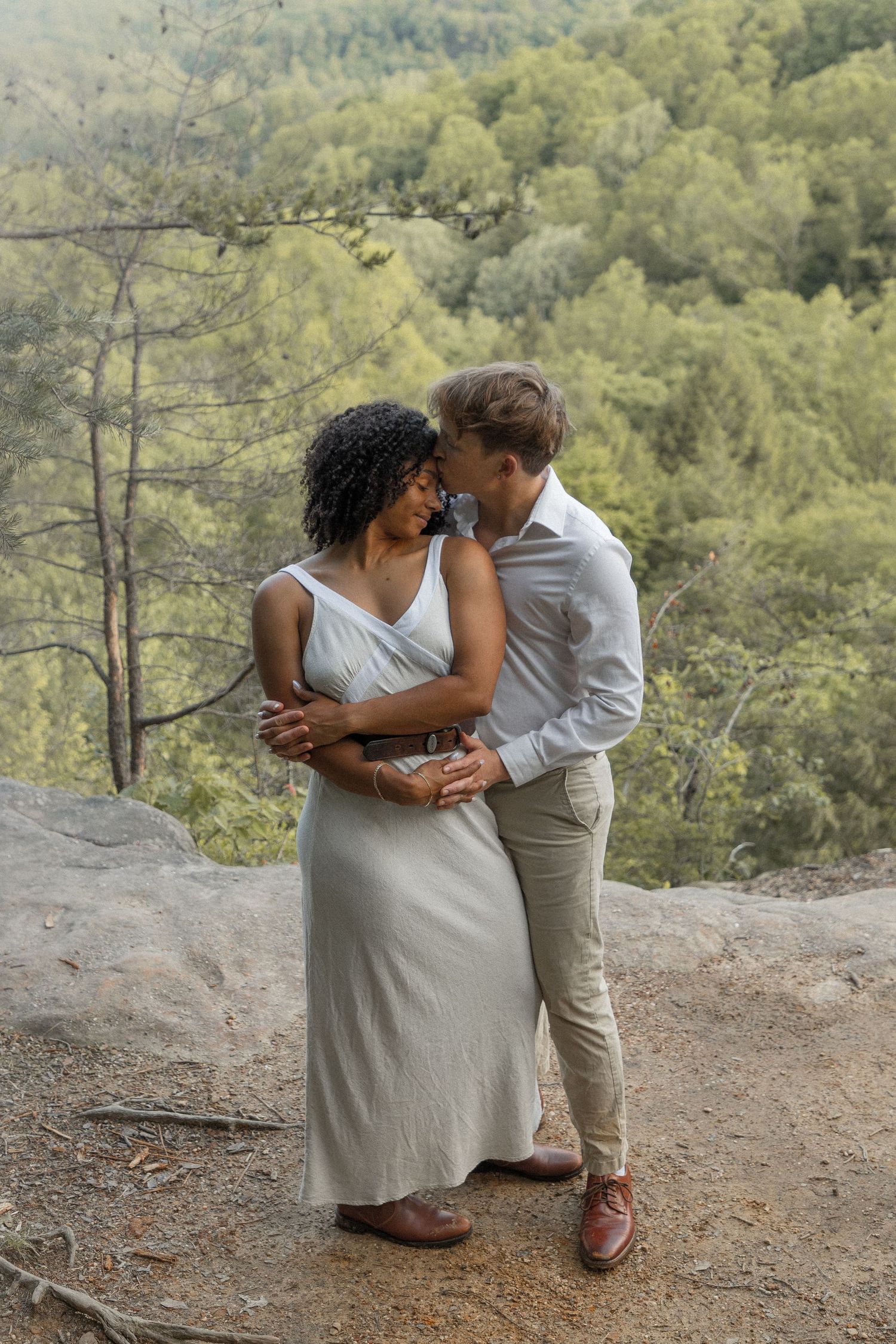 Adeva Rae Photography / Conkles Hollow Hocking Hills / Ohio Wedding Photographer