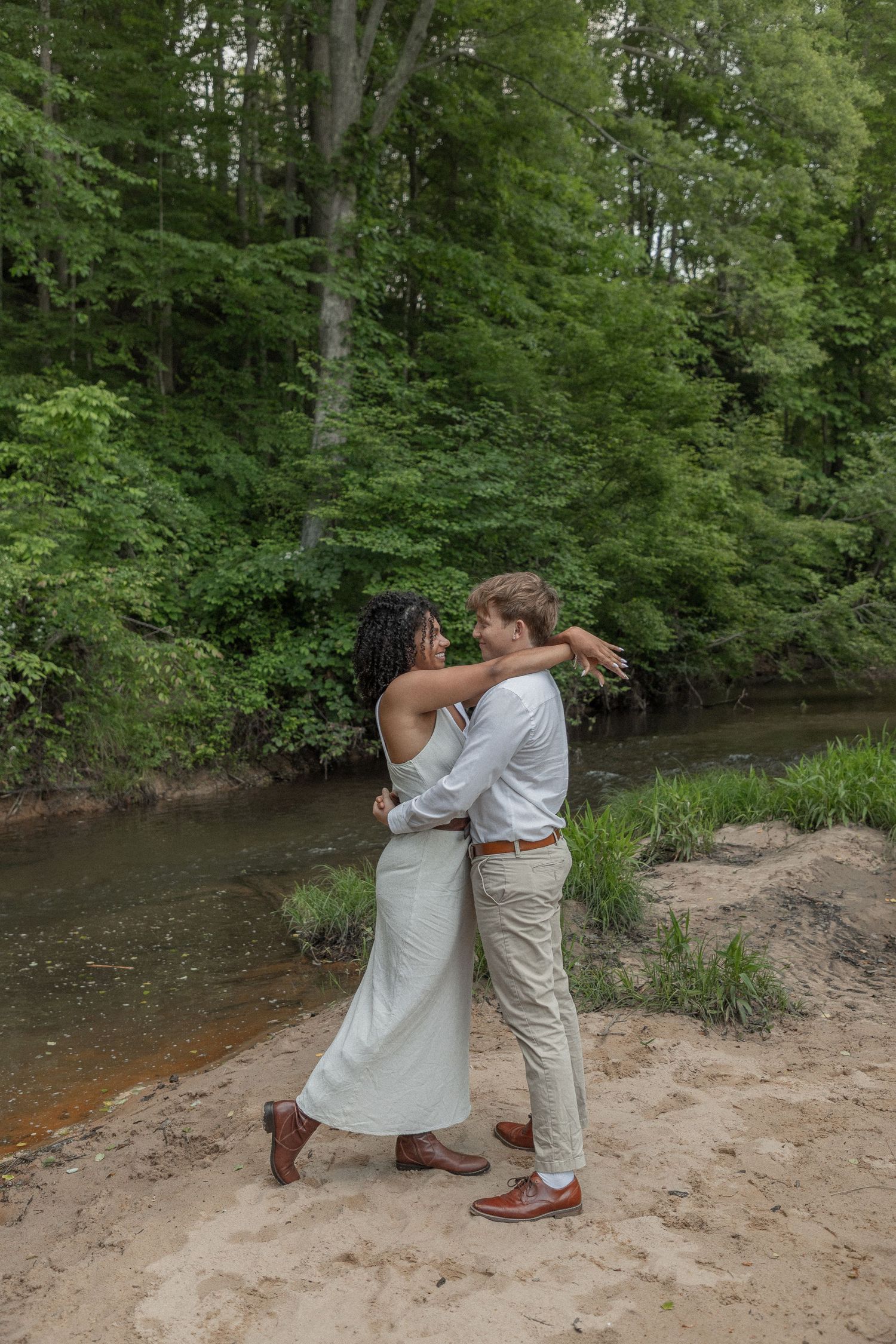 Adeva Rae Photography / Conkles Hollow Hocking Hills / Ohio Wedding Photographer