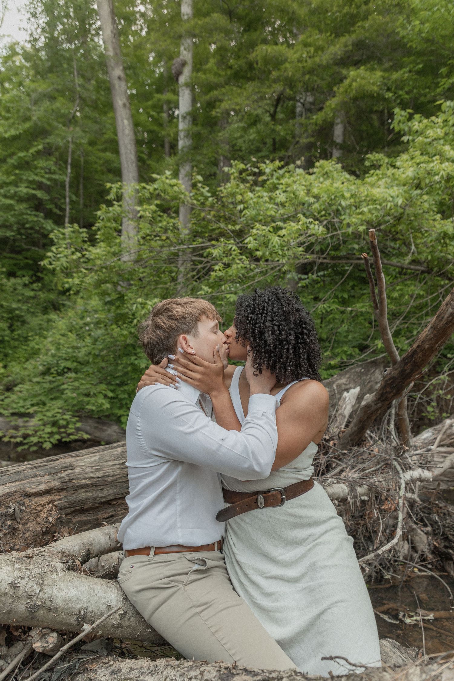 Adeva Rae Photography / Conkles Hollow Hocking Hills / Ohio Wedding Photographer