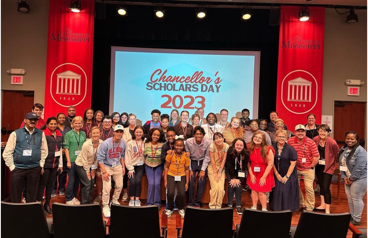 Large group of students pose together at Chancellor's Scholars Day 2023 at the University of Mississippi.