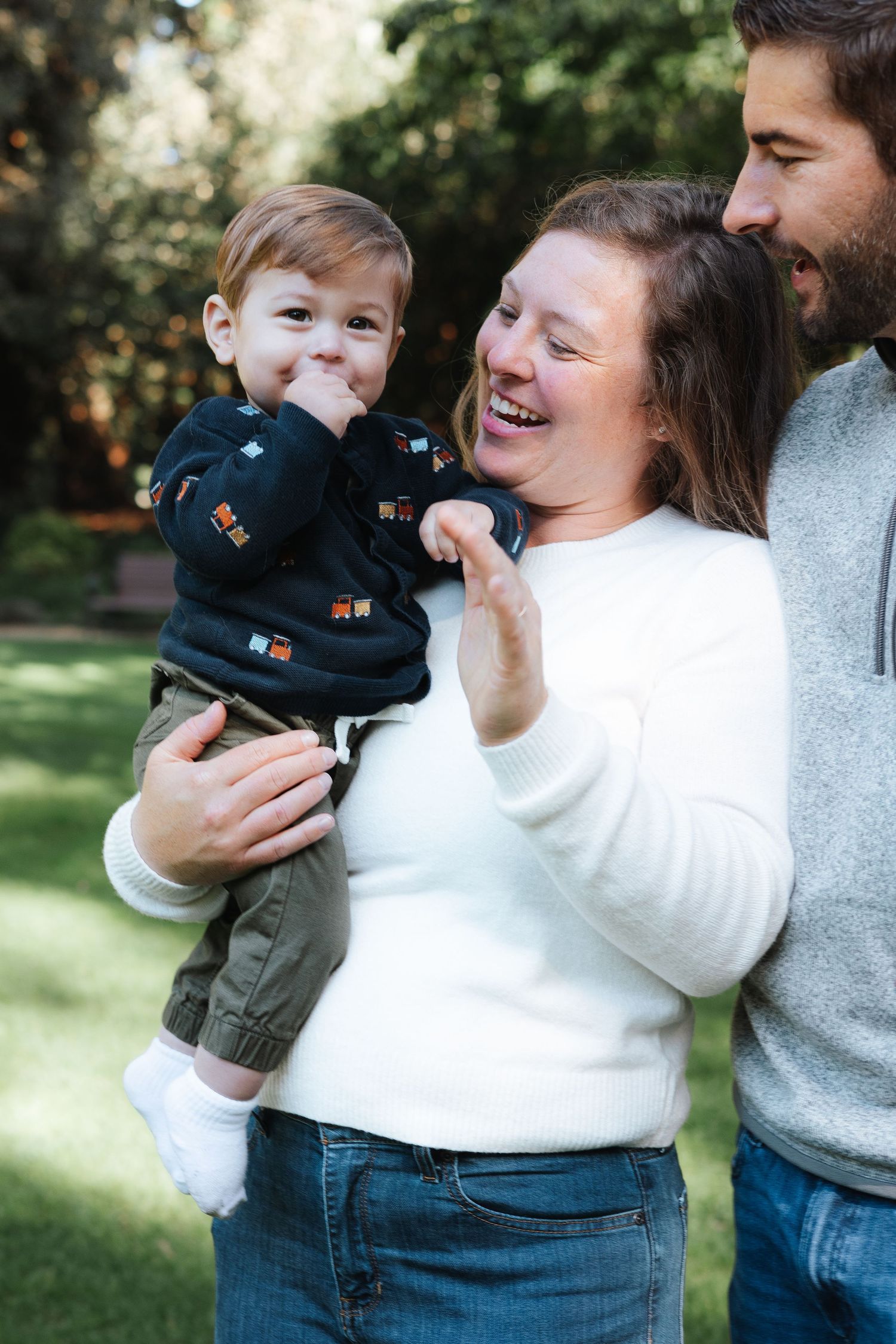 Family photos at Shakespeare Garden in Golden Gate Park in San Francisco, CA